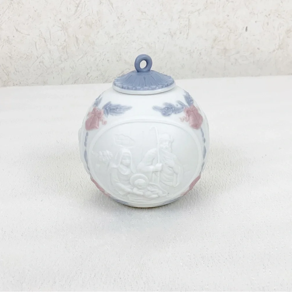 Vintage Lladro 1991 Porcelain Christmas Ball Ornament Handmade Spain New In Box